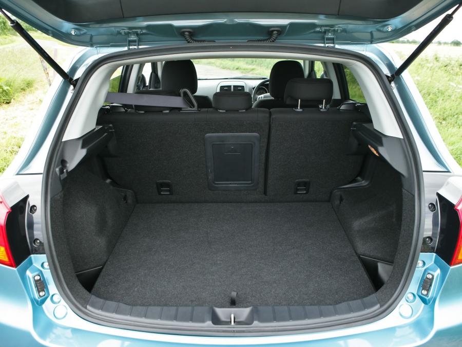  Mitsubishi ASX 2010 года  (UK) (фото 2 из 5)